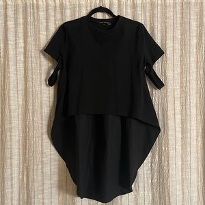 High-low Black Crop Tee